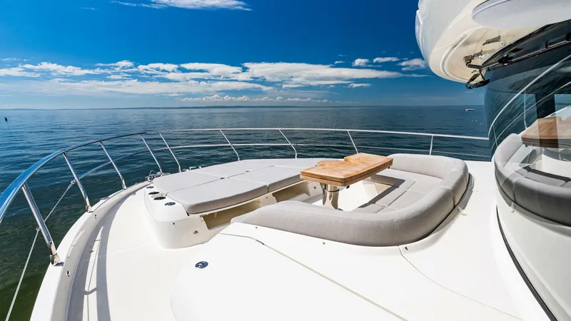 Slide: The Image of Absolute Navetta 64 2025 - 5313086