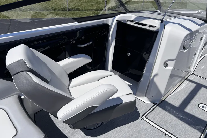 Slide: The Image of Yamaha AR250 2025 - 10