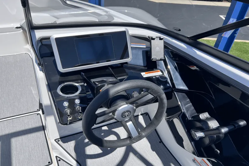 Slide: The Image of Yamaha AR250 2025 - 12