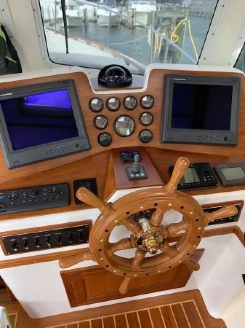 Slide: The Image of Custom Helm Wood Work - 1662550