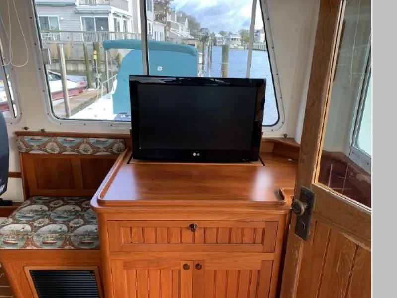 Slide: The Image of Pop Up TV - 1662537