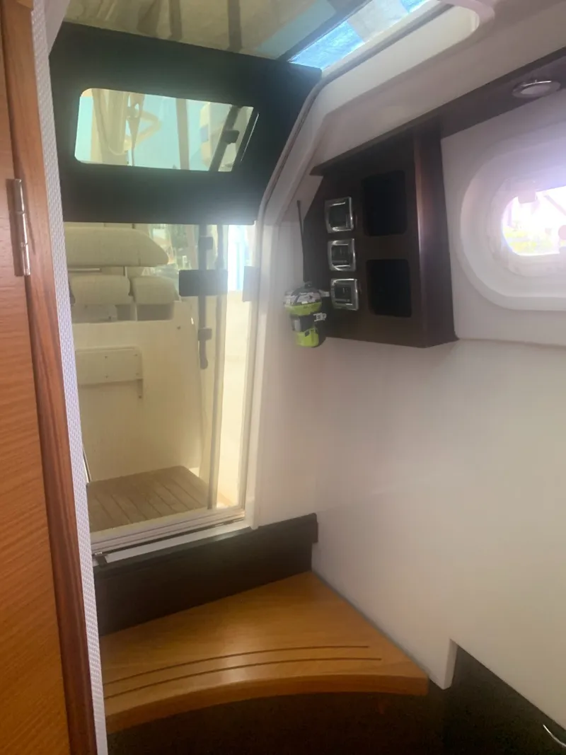 Slide: The Image of Pursuit S 408 2017 - 1678797