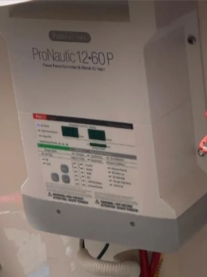 Slide: The Image of Tiara 3900 Sovran 2008 - 1680700