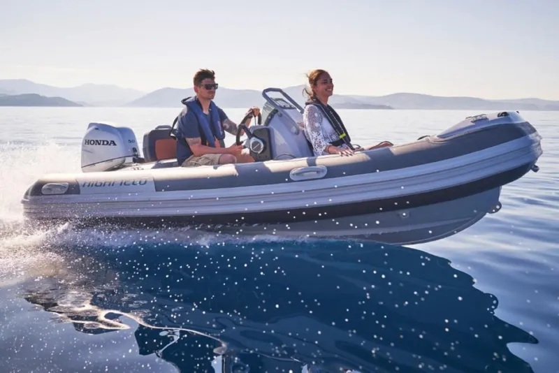 Slide: The Image of Highfield 460 DL 2022 - 1697525