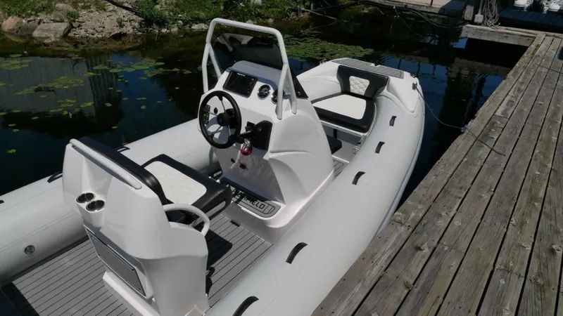 Slide: The Image of Highfield Sport 560 2022 - 1698203