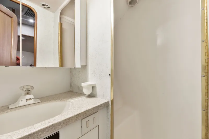 Slide: The Image of Ocean 52 SS 2001 - 1702042