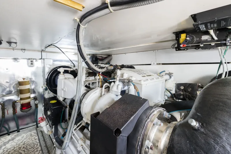 Slide: The Image of Ocean Yachts 52 SS 2001 - 1702044