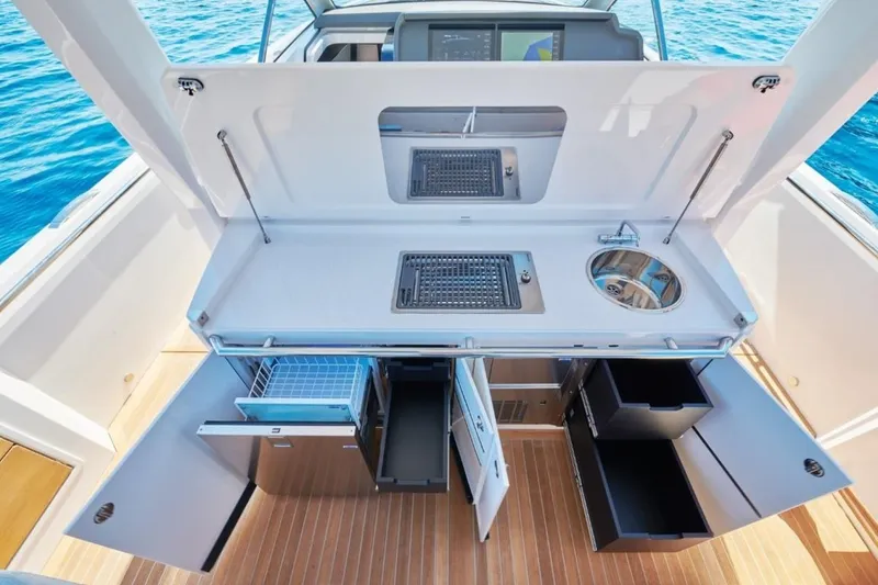 Slide: The Image of Windy SR44 2023 - 1931259