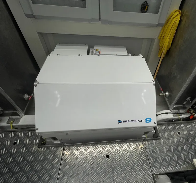 Slide: The Image of Astondoa 66 Flybridge 2021 - 1709245