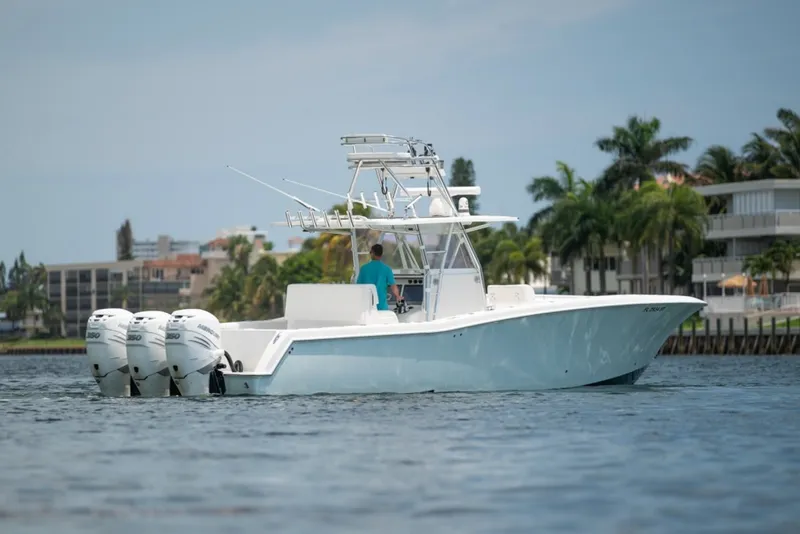 Slide: The Image of Invincible 42CC 2011 - 1718979