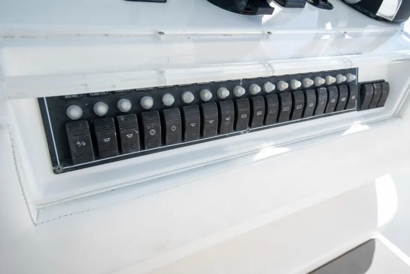 Slide: The Image of Invincible 42CC 2011 - 1718939