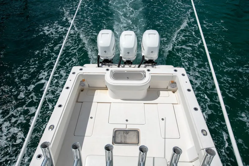 Slide: The Image of Invincible 42CC 2011 - 1718947