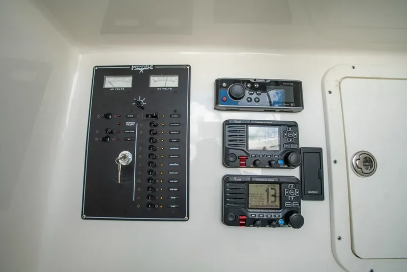 Slide: The Image of Invincible 42CC 2011 - 1718964