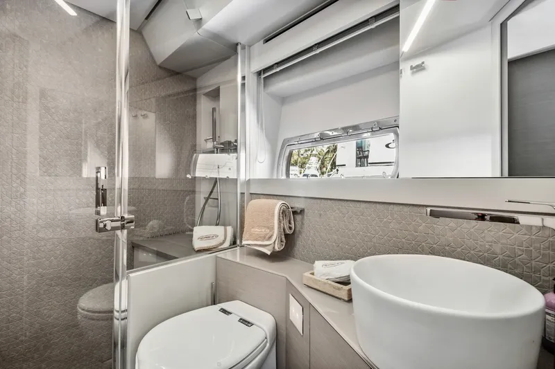 Slide: The Image of Pershing 7X 2020 - 1744581