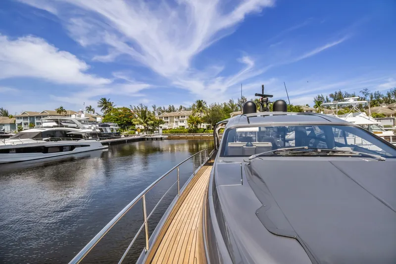 Slide: The Image of Pershing 7X 2020 - 1744527