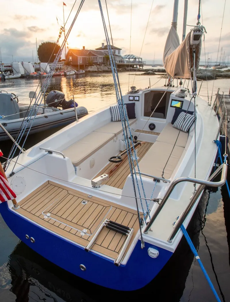 Slide: The Image of J/9 - 1744518