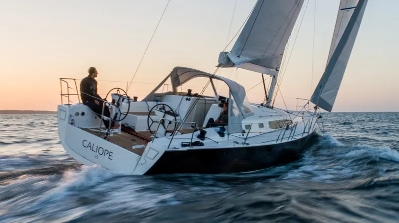 Slide: The Image of New J/45 Reaching - 3244102