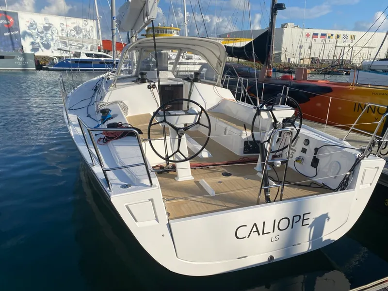 Slide: The Image of New J/45 Transom - 3244104