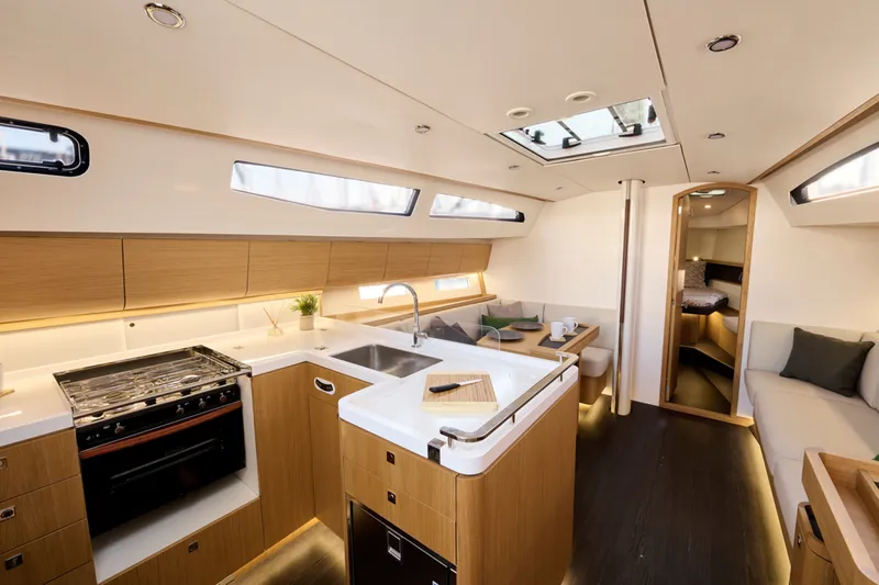 Slide: The Image of New J/45 Galley - 3244115