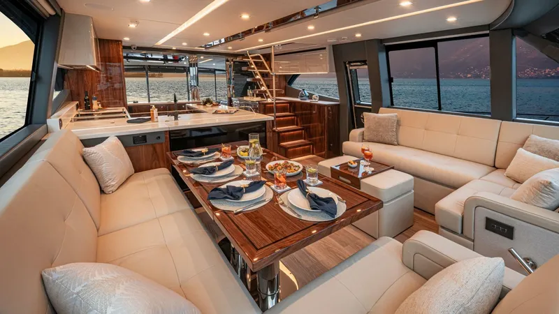 Slide: The Image of 016 Riviera 64 SMY SII Saloon - 5755545