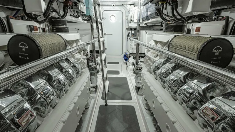 Slide: The Image of 034 Riviera 64 SMY SII Engineroom - 5755530