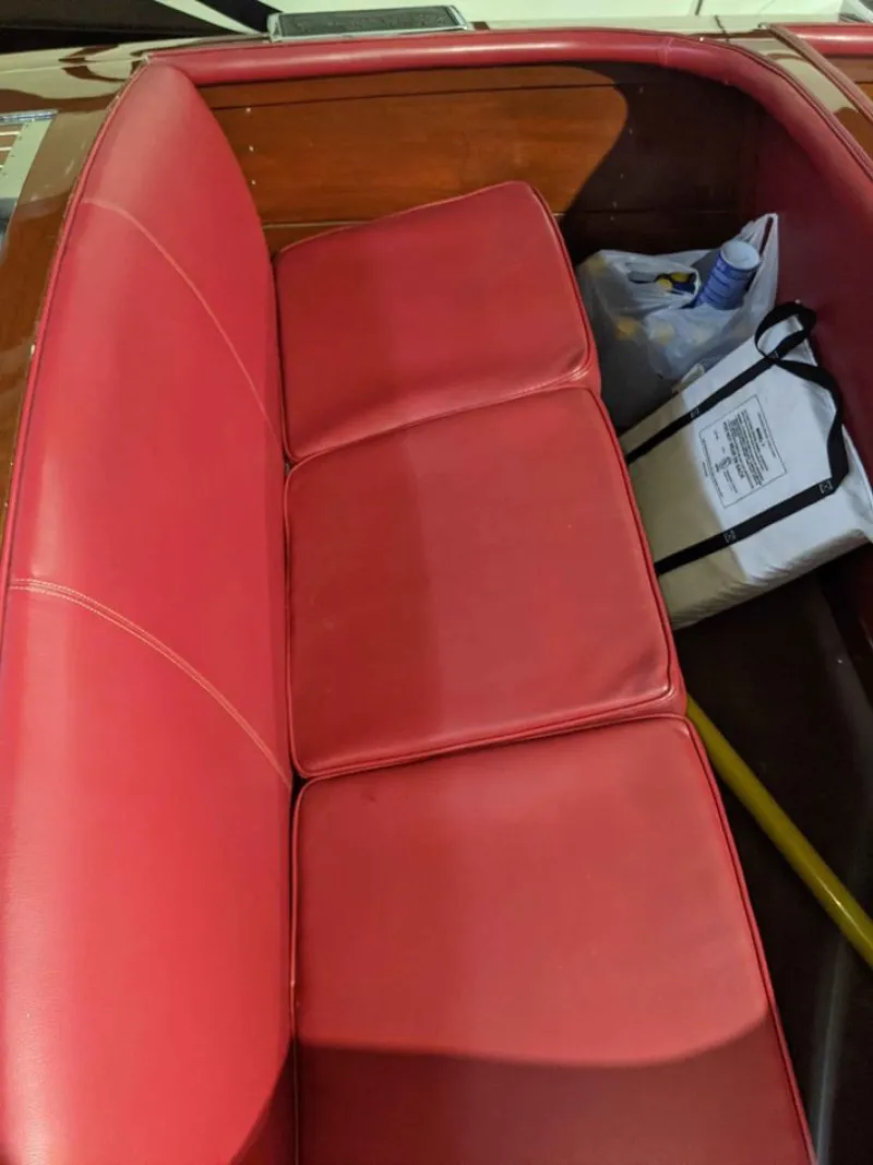 Slide: The Image of Chris-Craft Runabout Deluxe 1937 - 1751911