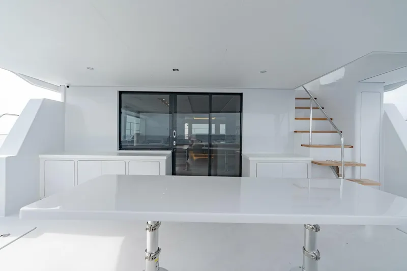 Slide: The Image of Two Oceans 555 2024 - 3903331