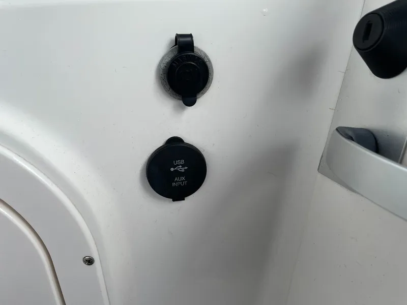 Slide: The Image of Chaparral 236 Sunesta 2005 - 1792851