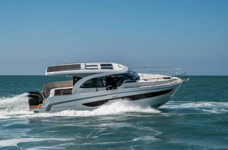 Slide: The Image of Beneteau Antares 11 2026 - 4693250