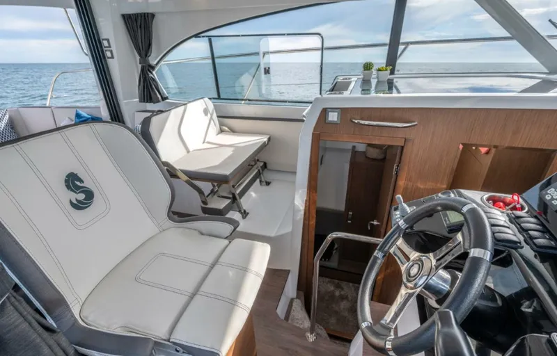 Slide: The Image of Beneteau Antares 11 2026 - 4693255