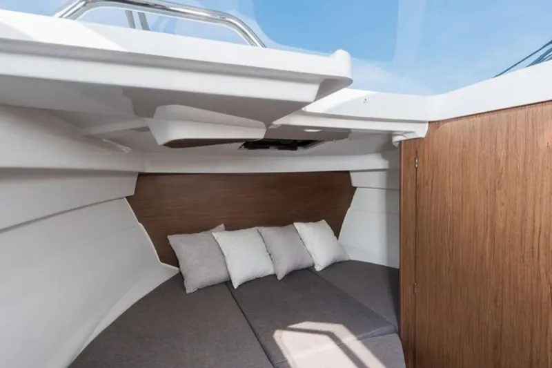 Slide: The Image of Beneteau Antares 7 2026 - 1793962