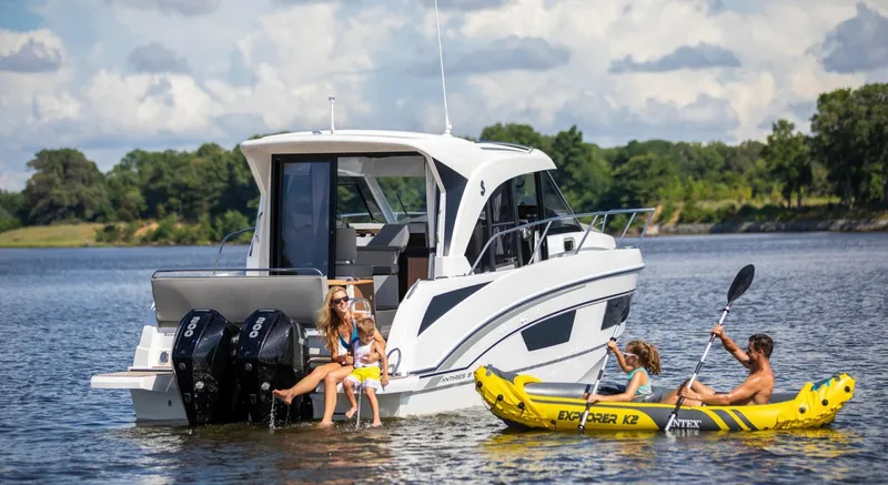 Slide: The Image of Beneteau Antares 9 2025 - 1795243