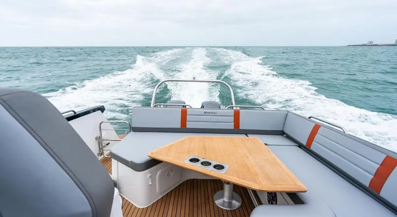 Slide: The Image of Beneteau Flyer 10 2026 - 1795311
