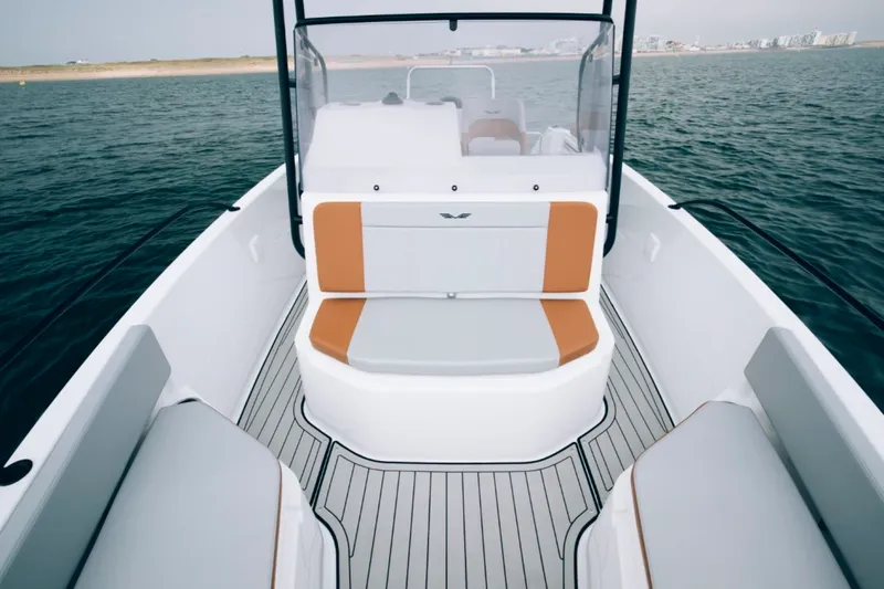 Slide: The Image of Beneteau Flyer 7 Spacedeck 2026 - 1795330