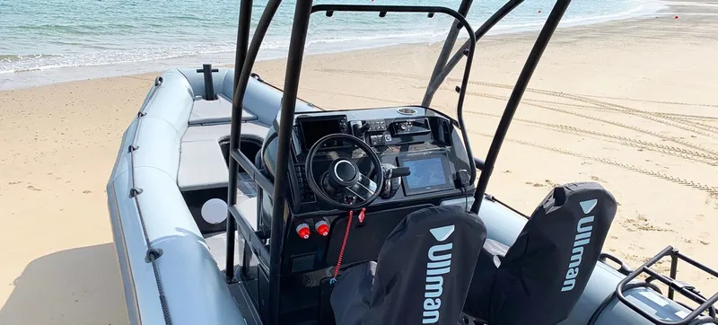 Slide: The Image of Ocean Craft Marine 8.4 M Amphibious 2022 - 1802537