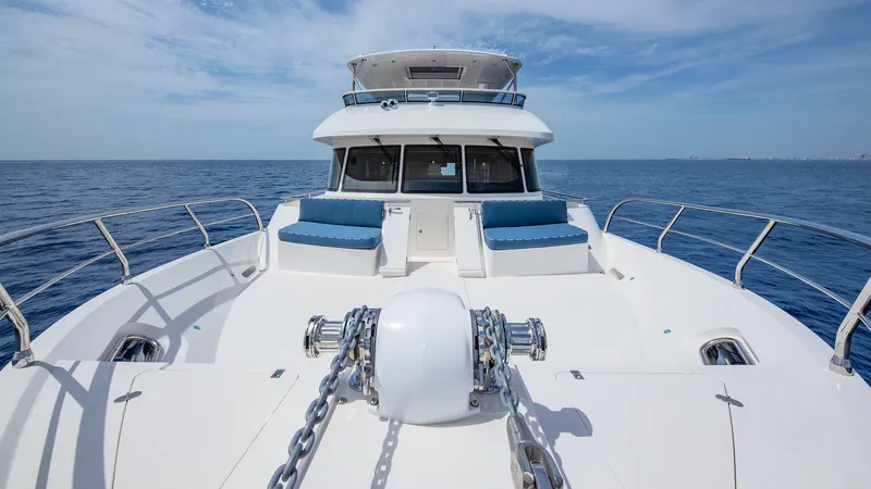 Slide: The Image of Hampton 658 Endurance LRC 2023 - 1868255