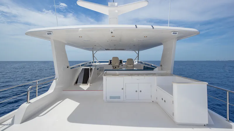 Slide: The Image of Hampton 658 Endurance LRC 2023 - 1868266