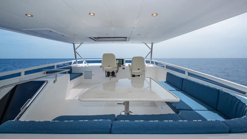 Slide: The Image of Hampton 658 Endurance LRC 2023 - 1868269