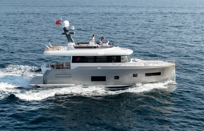 Slide: The Image of Sirena 58 - 1935471