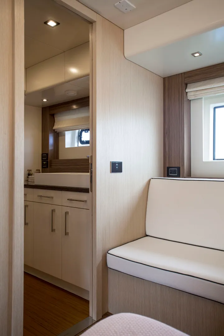 Slide: The Image of Sirena 58 - 3323606