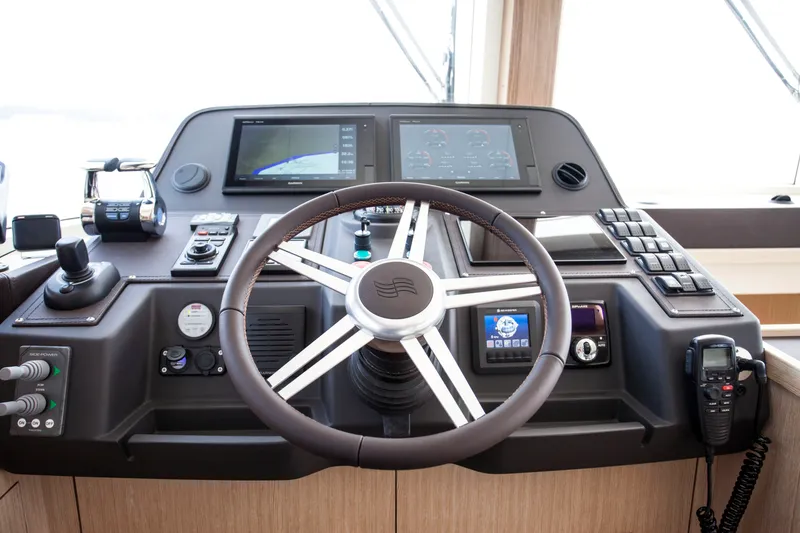 Slide: The Image of Sirena 58 - 3323616