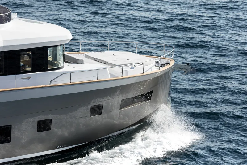 Slide: The Image of Sirena 58 - 3323555