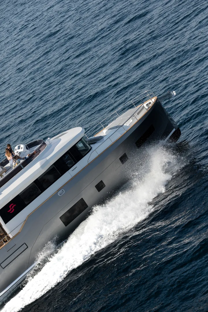 Slide: The Image of Sirena 58 - 3323563