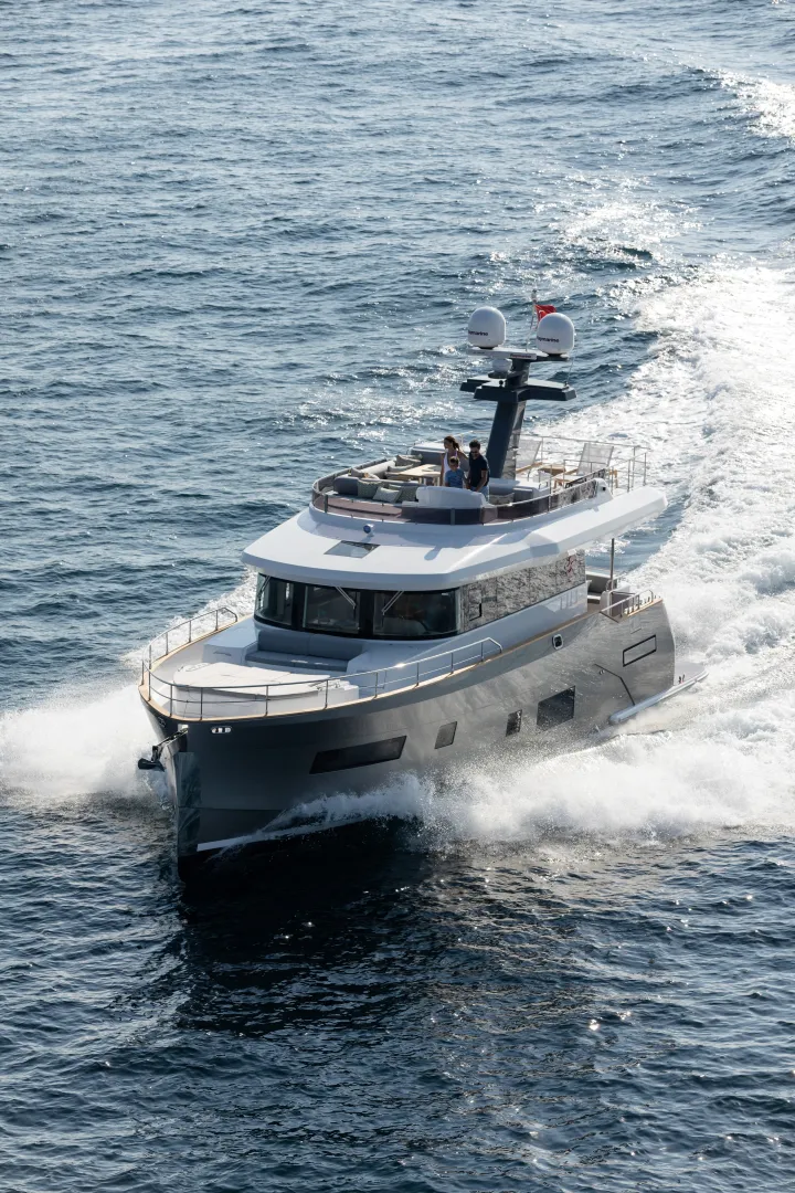 Slide: The Image of Sirena 58 - 3323568