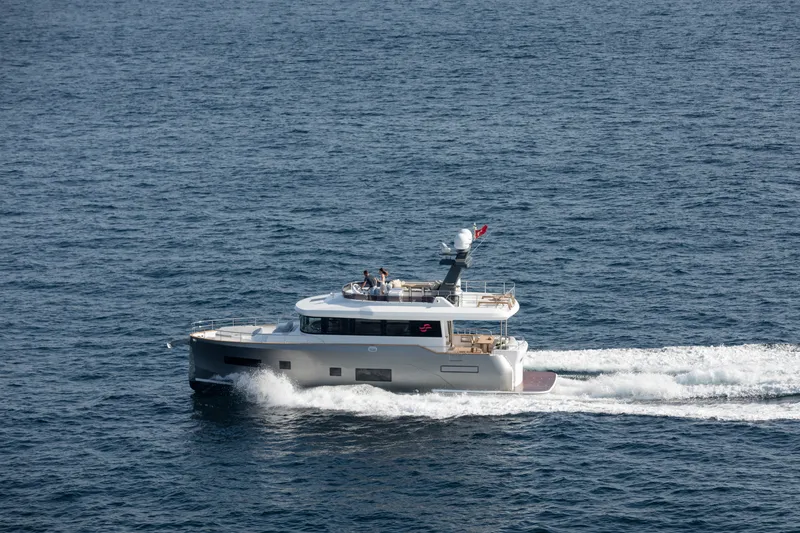 Slide: The Image of Sirena 58 - 3323571