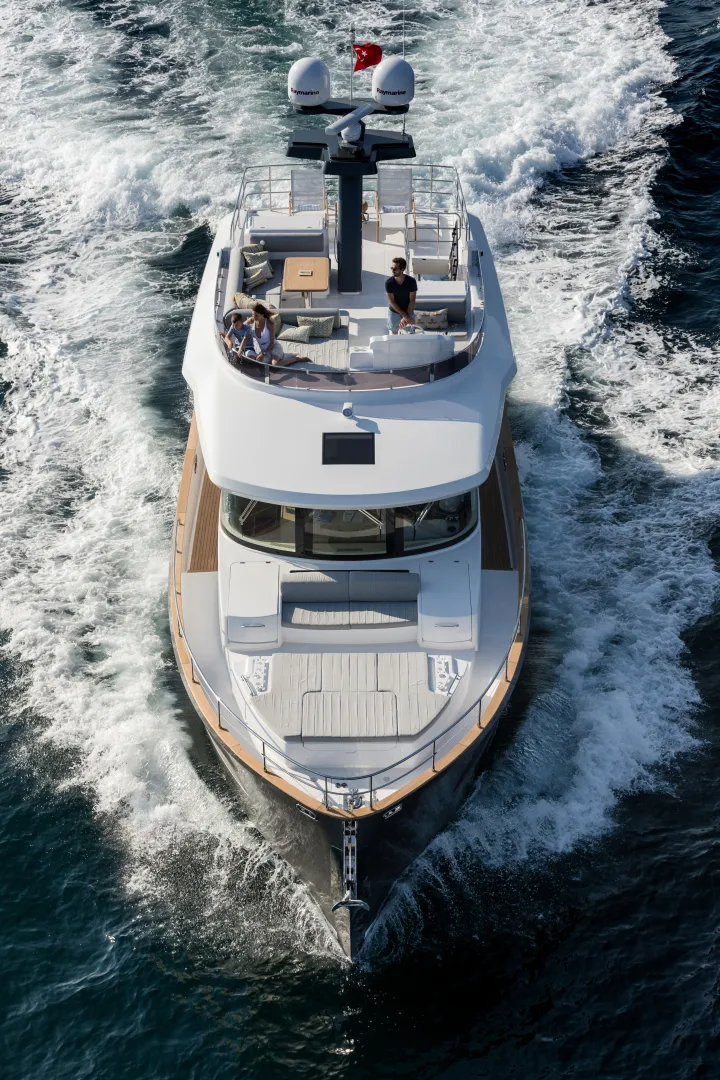 Slide: The Image of Sirena 58 - 3323588