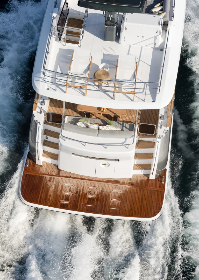 Slide: The Image of Sirena 58 - 3323589