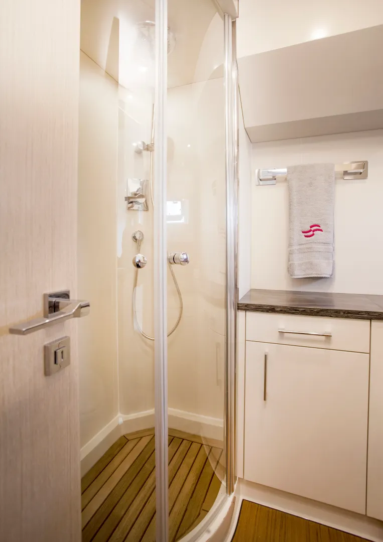 Slide: The Image of Sirena 58 - 3323597