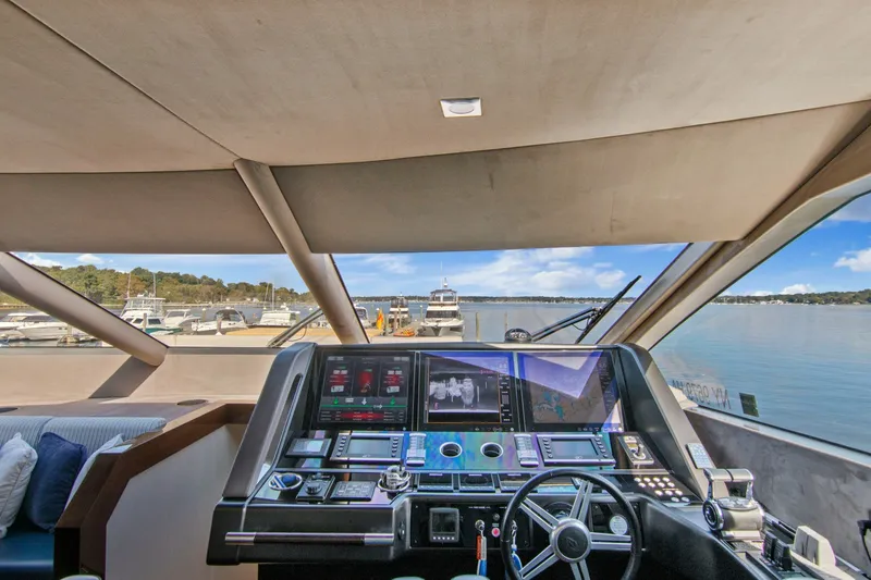 Slide: The Image of Sunseeker 86 Yacht 2019 - 1961107