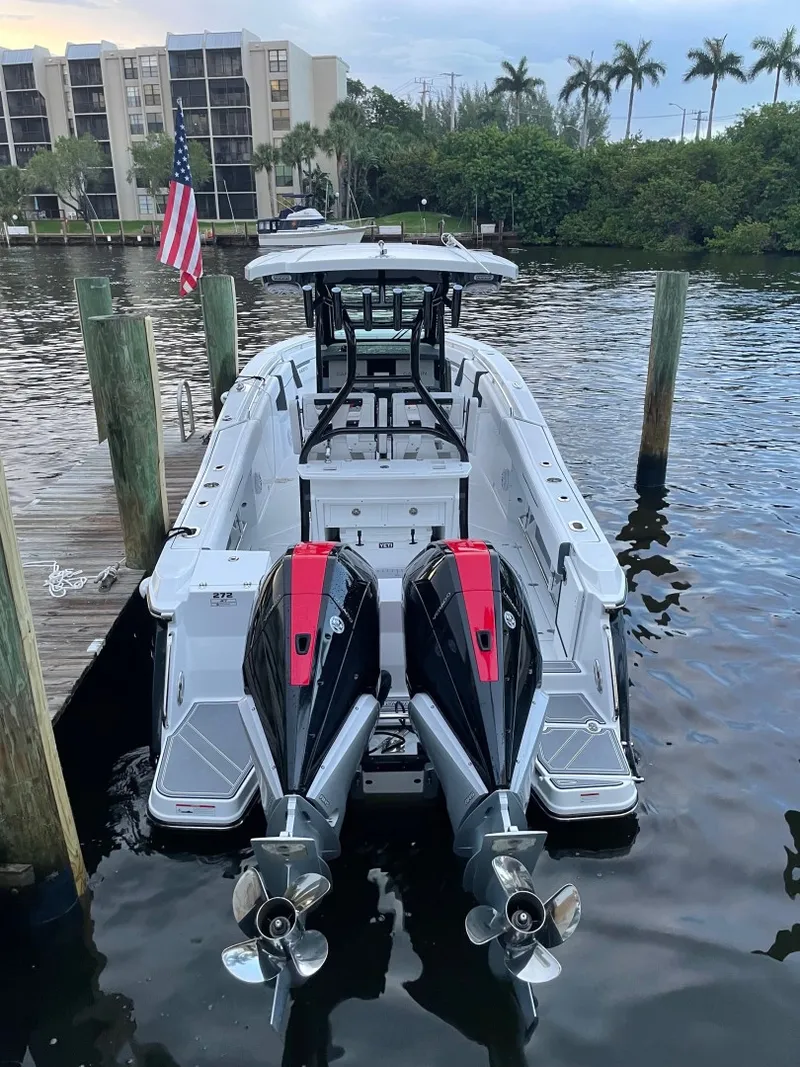 Slide: The Image of Blackfin 272 CC 2022 - 1987187